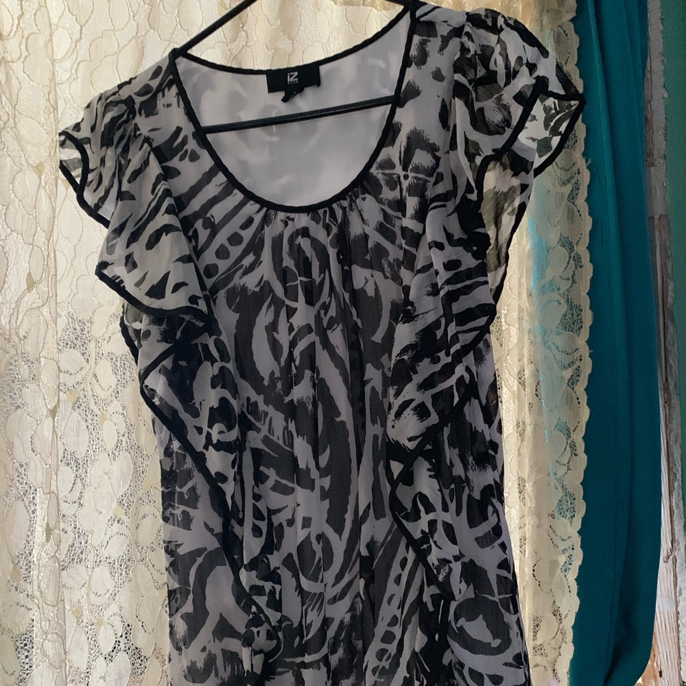 White and black paisley blouse